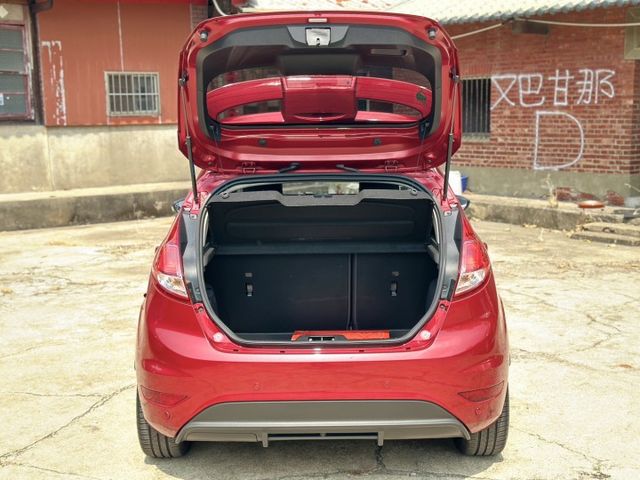 2018年 FIESTA 1.0運動版 里程保證 實車在店 可全額貸 歡迎試乘  第7張相片