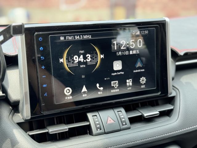 20出廠 RAV-4 油電旗艦版  原鈑件 有環景、電尾門、盲點 實車在店 可全額貸 歡迎試乘  第16張相片