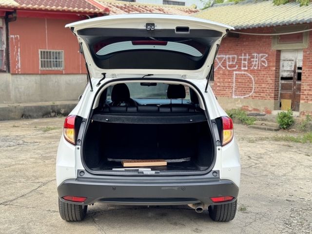 2019出廠 HR-V VTI-S版 里程保證 實車實價 可全額貸款 歡迎試乘  第7張相片
