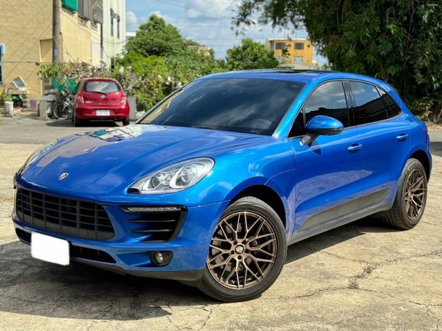 2015年出廠 Macan 里程9萬 全景天窗 雙前座14向電動椅 三區恆溫空調 可全額貸 歡迎試乘  第1張相片