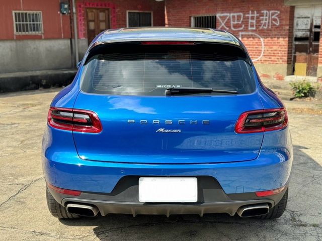 2015年出廠 Macan 里程9萬 全景天窗 雙前座14向電動椅 三區恆溫空調 可全額貸 歡迎試乘  第5張相片