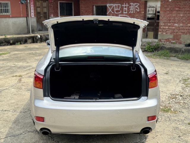 2007年  IS250 認證車 實車在店 里程保證 可全額貸款 歡迎試乘  第7張相片