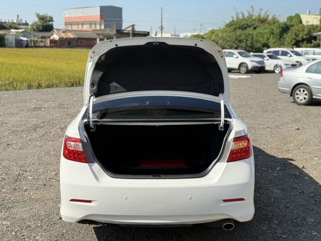 2012年 CAMRY 里程僅跑5萬  恆溫 安卓機 實車實價 可貸款 歡迎試乘  第7張相片