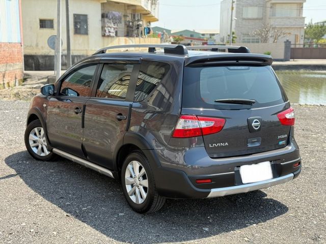 2015年出廠 LIVINA 旗艦版 I-KEY 恆溫 里程保證 原鈑件 實車實價 可貸款 歡迎試乘  第4張相片