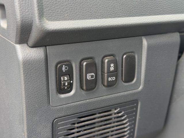 2021出廠 得利卡貨車 自排 有定速 里程7萬 原鈑件 實車在店 歡迎試乘  第12張相片