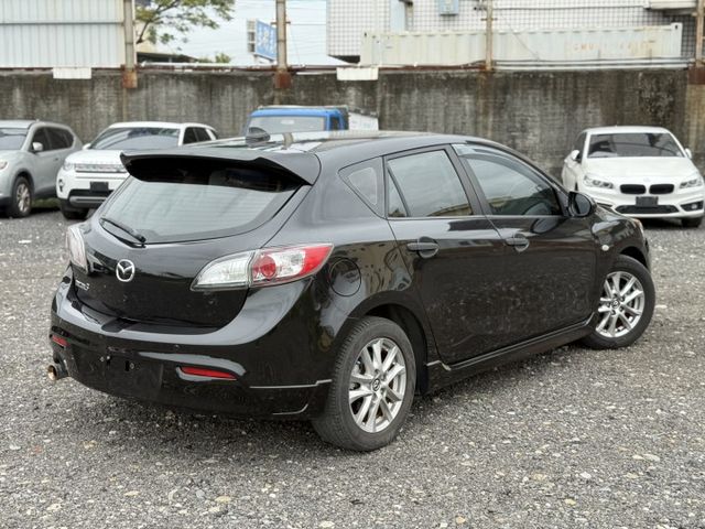 2012年 微笑馬3 五門 1.6L 安卓機已改好  有天窗 漂亮車 實車實價 可貸款 歡迎試乘  第6張相片