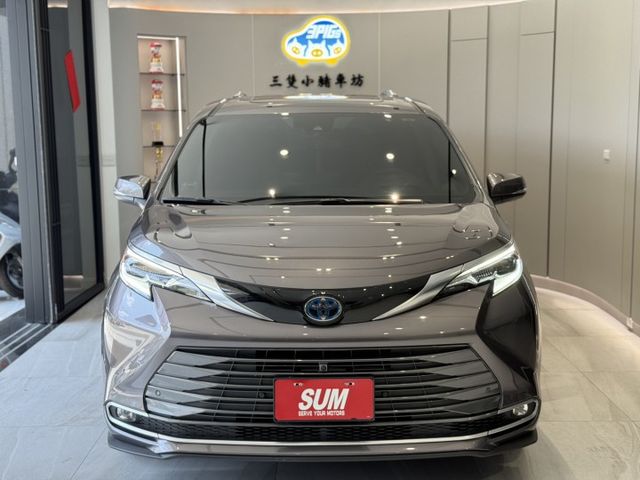 2021年出廠  SIENNA AWD鉑金版 里程僅2萬 原鈑件 美規外匯 實車實價 可貸款 歡迎試乘  第1張相片