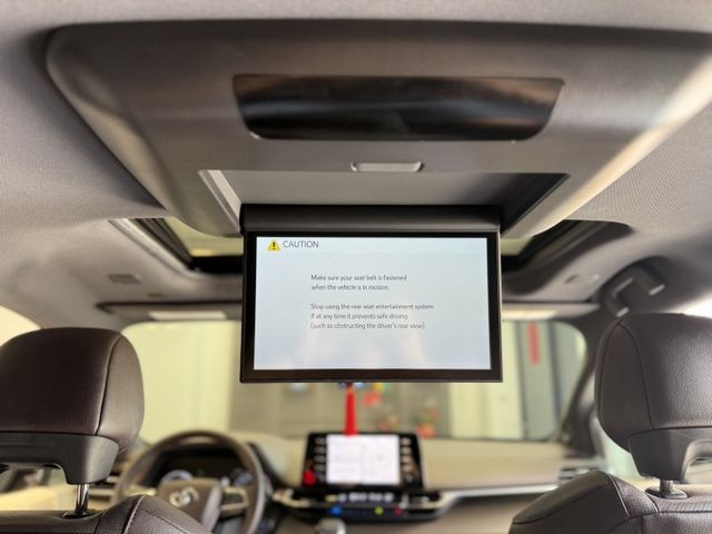 2021年出廠  SIENNA AWD鉑金版 里程僅2萬 原鈑件 美規外匯 實車實價 可貸款 歡迎試乘  第16張相片