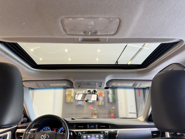 2014年出廠 尊爵版 認證車 有天窗 免鑰匙 電動椅 實車在店 可貸款 歡迎試乘  第15張相片