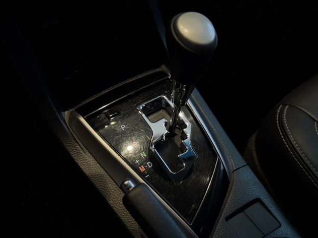 2014年出廠 尊爵版 認證車 有天窗 免鑰匙 電動椅 實車在店 可貸款 歡迎試乘  第20張相片