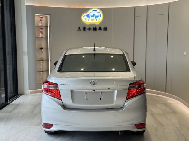 2015出廠 VIOS 經典版 里程僅跑7萬 認證車 一年保固 實車實價 可貸款 歡迎試乘  第2張相片