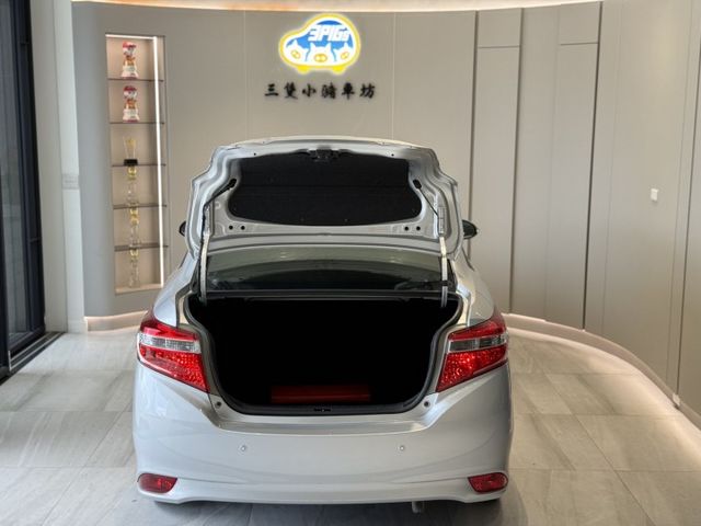 2015出廠 VIOS 經典版 里程僅跑7萬 認證車 一年保固 實車實價 可貸款 歡迎試乘  第7張相片
