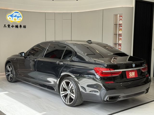 2015年 740LI 長軸版 原鈑件 里程10萬 M版 後座娛樂系統 HK音響 天窗  實車實價 歡迎試乘  第5張相片