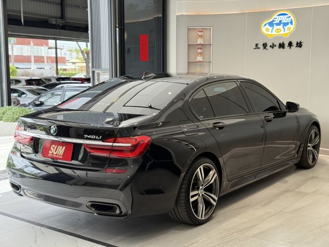 2015年 740LI 長軸版 原鈑件 里程10萬 M版 後座娛樂系統 HK音響 天窗  實車實價 歡迎試乘  第6張相片