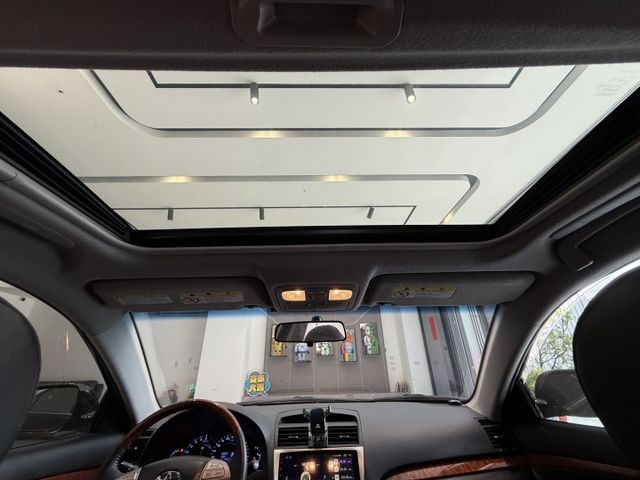 2010年出廠 CAMRY2.4G尊貴版 里程僅跑12萬 原鈑件 8核心安卓機 實車實價 可貸款 歡迎試乘  第14張相片