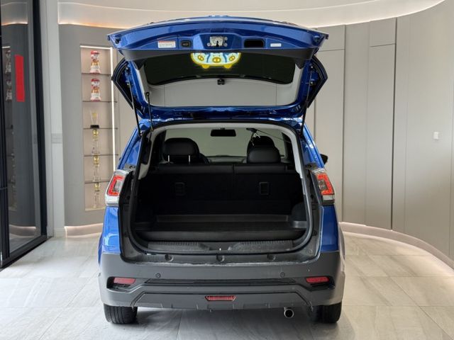 2022年出廠 輕鬆型 I-KEY 電尾門 360環景 原鈑件 實車實價 可貸款 歡迎試乘  第7張相片