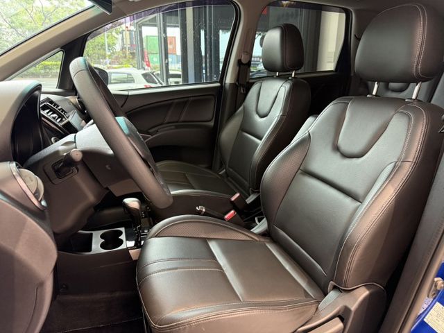 2022年出廠 輕鬆型 I-KEY 電尾門 360環景 原鈑件 實車實價 可貸款 歡迎試乘  第11張相片