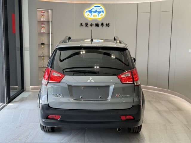 2016出廠 X-SPORT跨界豪華版 里程8萬 免鑰匙啟動 認證車 一年兩萬公里保固 實車實價 歡迎試乘  第2張相片