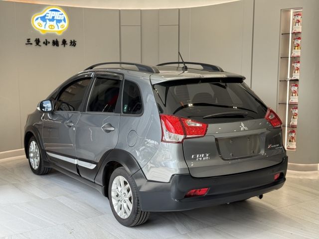 2016出廠 X-SPORT跨界豪華版 里程8萬 免鑰匙啟動 認證車 一年兩萬公里保固 實車實價 歡迎試乘  第5張相片