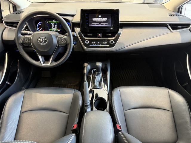 2020出廠 油電ALTIS 尊爵版 ACC跟車 盲點偵測 數位儀表 里程保證 認證車 實車實價 歡迎試乘  第10張相片