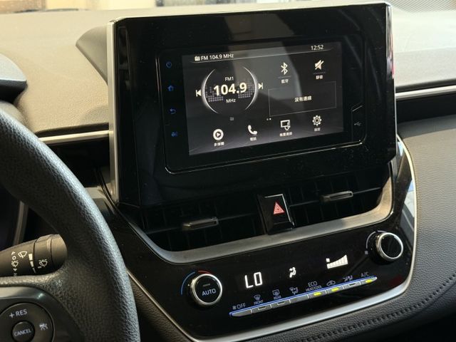 2020出廠 油電ALTIS 尊爵版 ACC跟車 盲點偵測 數位儀表 里程保證 認證車 實車實價 歡迎試乘  第18張相片