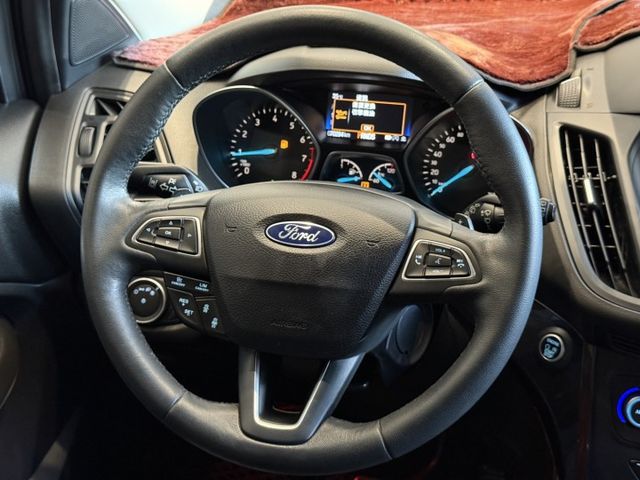 2018年 KUGA 2.0旗艦AWD版 全景天窗 盲點 ACCE跟車 里程僅跑7萬 原鈑件 實車實價 歡迎試乘  第9張相片