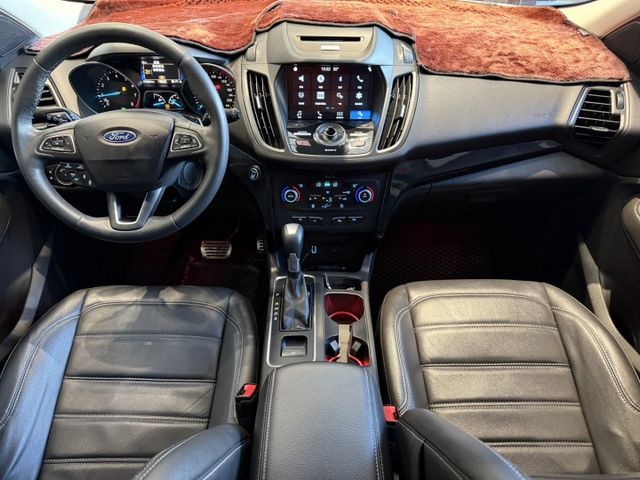 2018年 KUGA 2.0旗艦AWD版 全景天窗 盲點 ACCE跟車 里程僅跑7萬 原鈑件 實車實價 歡迎試乘  第10張相片