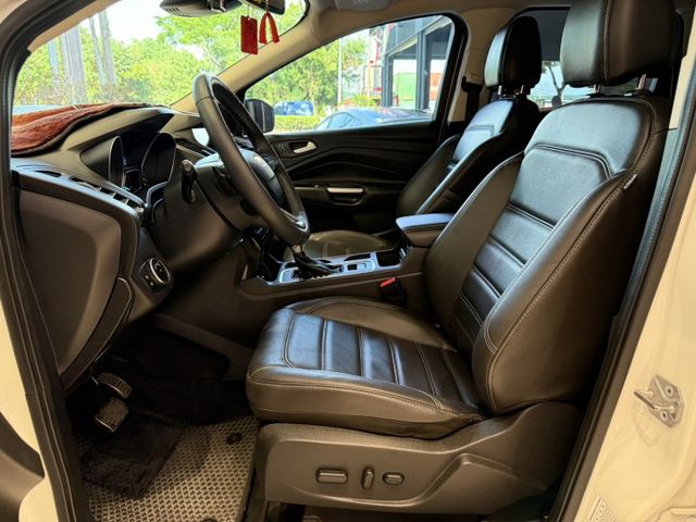 2018年 KUGA 2.0旗艦AWD版 全景天窗 盲點 ACCE跟車 里程僅跑7萬 原鈑件 實車實價 歡迎試乘  第11張相片