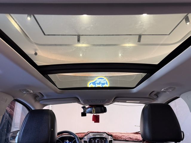 2018年 KUGA 2.0旗艦AWD版 全景天窗 盲點 ACCE跟車 里程僅跑7萬 原鈑件 實車實價 歡迎試乘  第15張相片