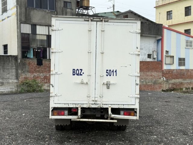 2021出廠 HINO300 廂式 低里程僅跑8萬 原鈑件 5頓載重 實車在店 歡迎試乘  第2張相片