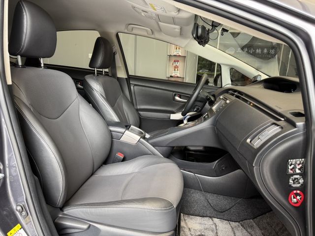 2015年 PRIUS 低里程僅跑9萬 原鈑件 認證車 實車實價 歡迎試乘  第12張相片