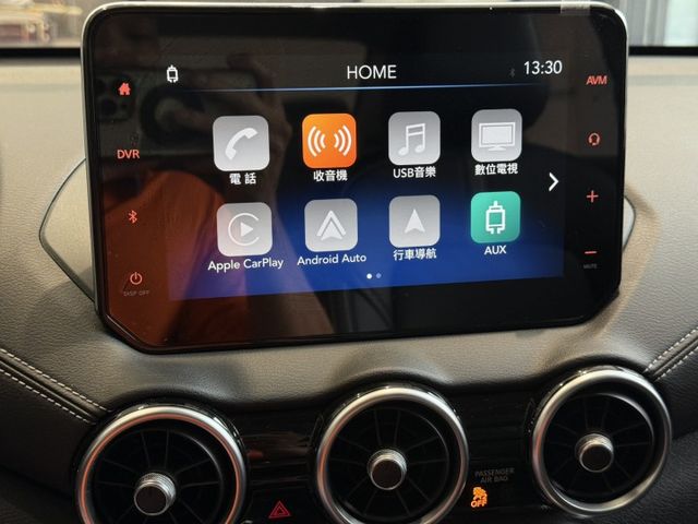 2022年出廠 尊爵智駕版 里程僅1萬公里 原鈑件 免鑰匙 環景 CARPLAY 實車實價 可貸款 歡迎試乘  第15張相片