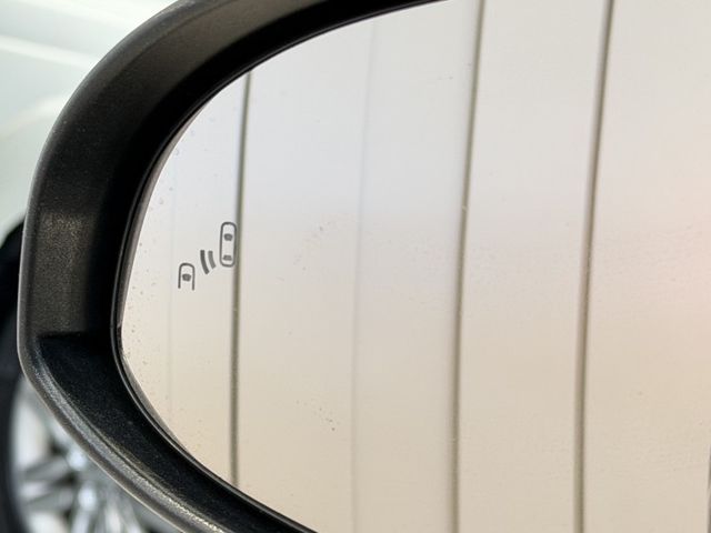 2020年出廠 豪華版 超低稅金 省油小鋼炮 有跟車系統 實車實價 歡迎試乘  第20張相片