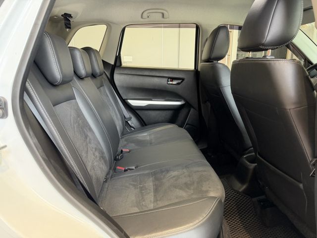 2016年 1.6 GLX版 里程僅跑4萬 認證車 實車實價 可貸款 歡迎試乘  第14張相片