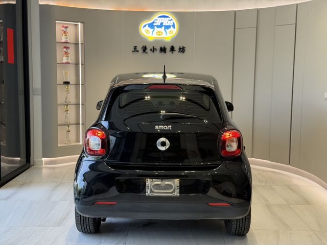 2016年出廠 FORFOUR 66KWPure 里程僅8萬公里 原鈑件 實車實價 歡迎試乘  第2張相片