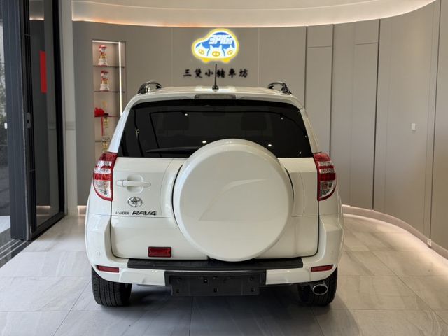 2009年出廠 RAV-4 G版 里程17萬 安卓機 倒車影像 認證車 實車實價 歡迎試乘  第2張相片