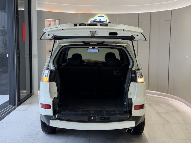 2013年 豪華型 有免鑰匙 換檔撥片  安卓機 天窗 認證車 實車實價 歡迎試乘  第7張相片