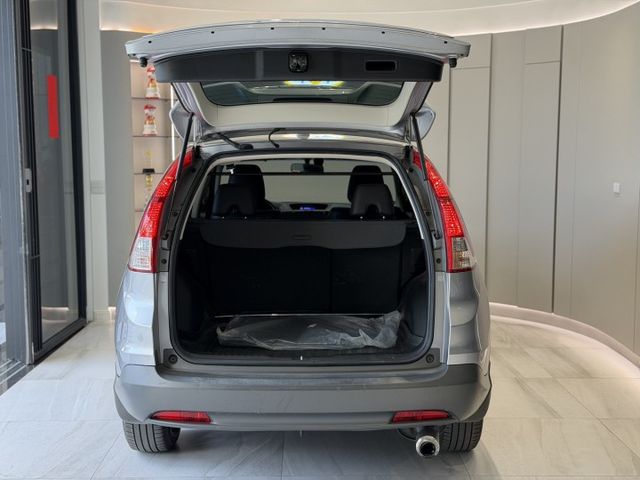 2015年出廠 2.4 S版 4WD 天窗 電動椅 循跡 4安 實車實價 可貸款試乘  第7張相片