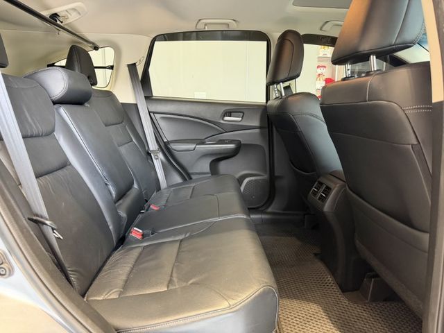 2015年出廠 2.4 S版 4WD 天窗 電動椅 循跡 4安 實車實價 可貸款試乘  第14張相片