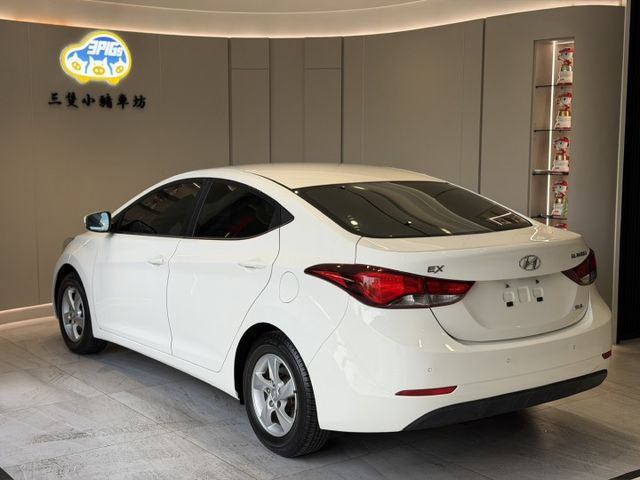 2015年出廠  ELANTRA 認證車 里程僅10萬公里 實車實價 可貸款 可試乘  第5張相片