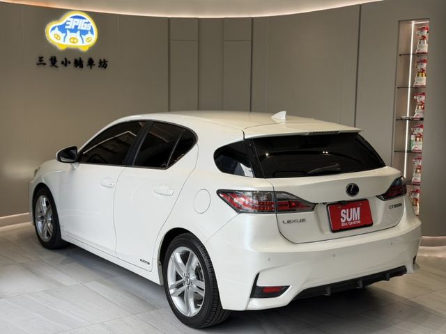 2017年 豪華版 里程僅跑9萬 藍芽 倒車影像 I-KEY 實車實價 可貸款試乘  第5張相片