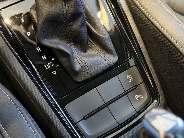 2020年 1.0豪華動能版 原鈑件 ACC 摸門 電尾門 實車實價 可貸款試乘  第20張相片