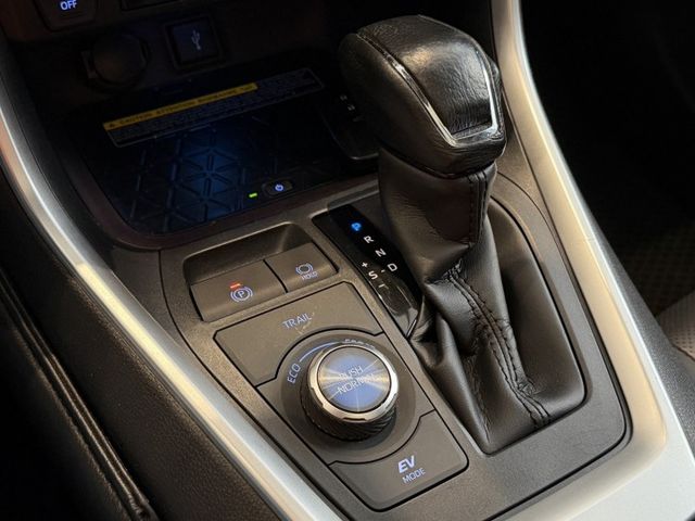 2020出廠 RAV4 油電旗艦版 全景天窗 跟車 電尾門 盲點 通風椅 實車實價 可貸款試乘  第19張相片