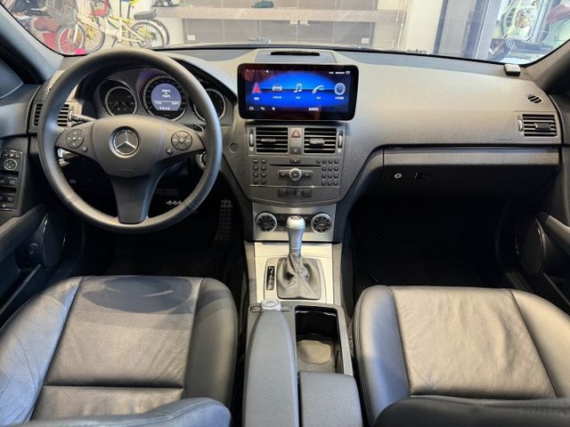 2010年 C300  認證車 低里程僅跑7萬 安卓機 雙電動椅 天窗 實車實價 可貸款  第9張相片