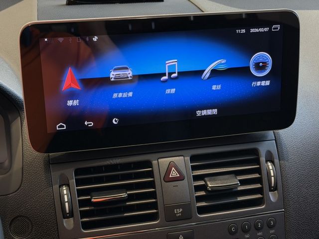 2010年 C300  認證車 低里程僅跑7萬 安卓機 雙電動椅 天窗 實車實價 可貸款  第16張相片