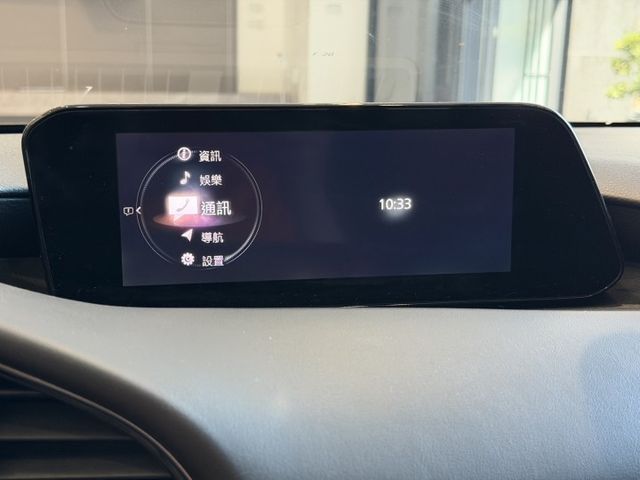 19出廠 五門馬3 旗艦版 BOSE音響 環景 免鑰匙 底色魂動紅 實車實價 可貸款  第17張相片