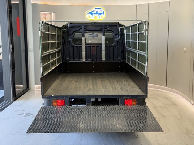 2022年出廠 A210 框式 升降尾門 認證車 原廠保固中 實車實價 可貸款  第7張相片