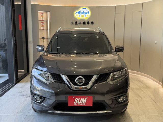 2016出廠 完美影音版 原鈑件 低里程 環景 免鑰匙 實車實價  第1張相片