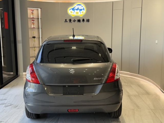 2014年式 SWIFT 1.2GLX  里程僅8萬 I-KEY  循跡 定速 實車實價可貸款  第2張相片