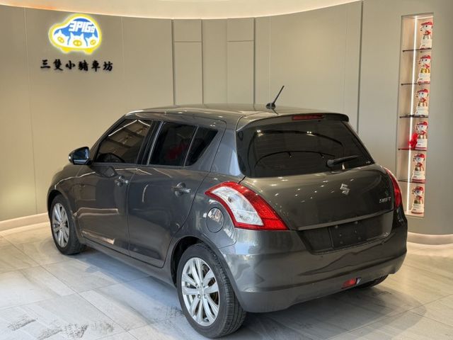2014年式 SWIFT 1.2GLX  里程僅8萬 I-KEY  循跡 定速 實車實價可貸款  第5張相片